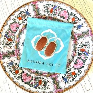 KENDRA SCOTT STATEMENT EARRINGS in GOLDSTONE